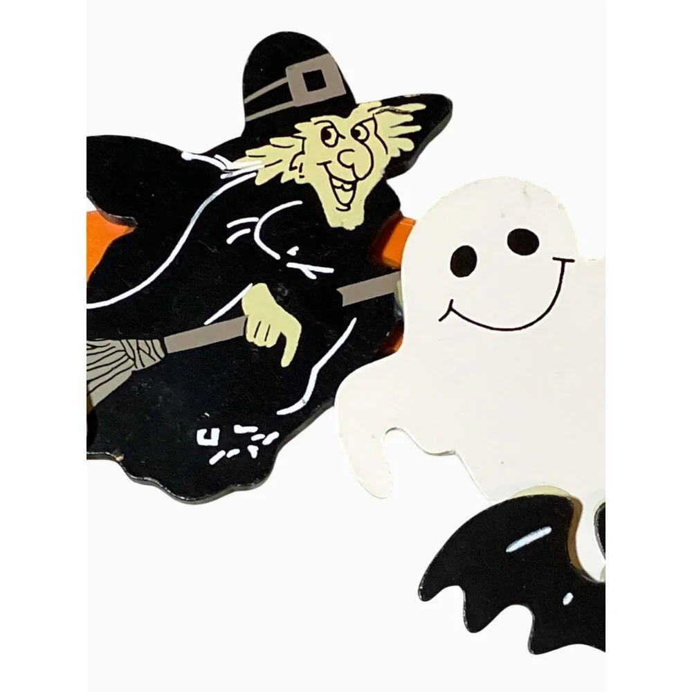 Halloween Wooden Door Wreath With Witch Ghosts & Spider Webs
